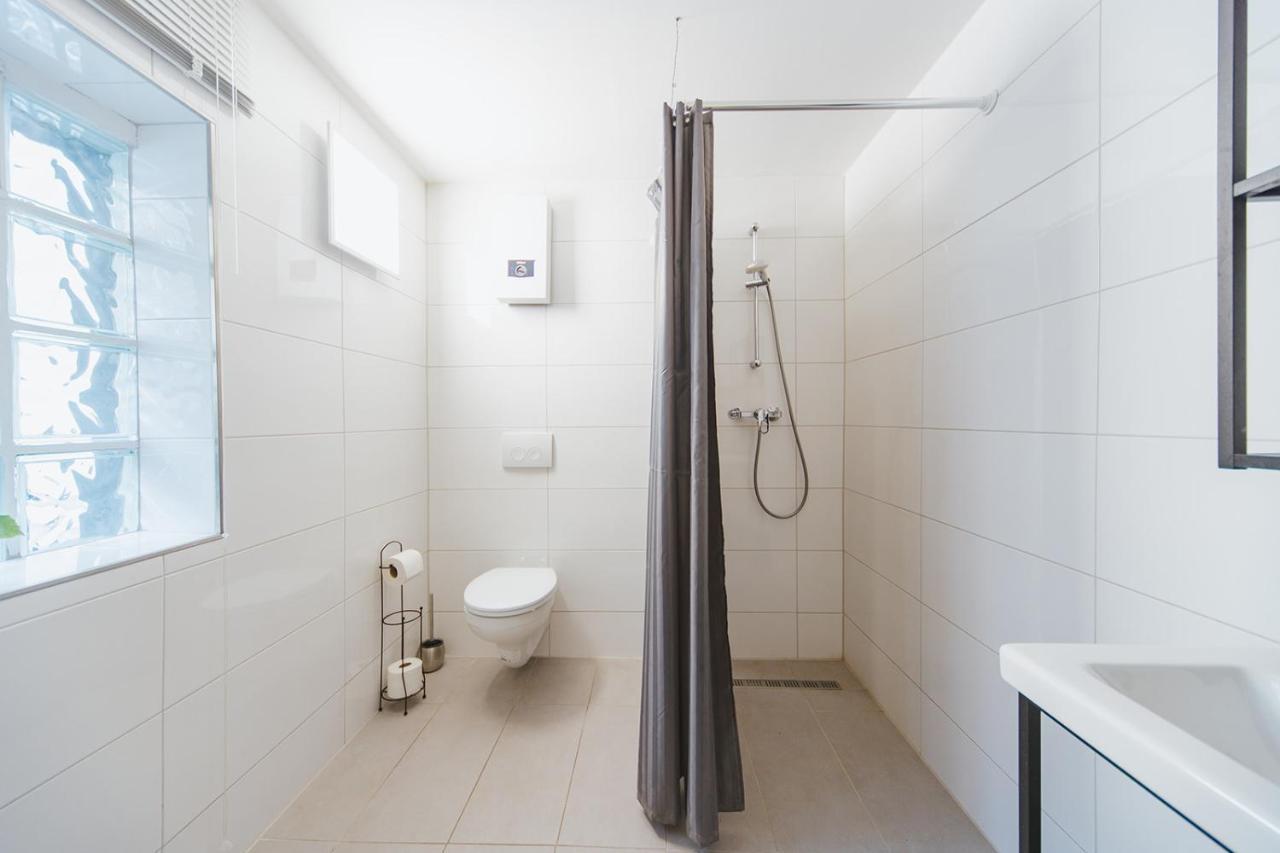 Apartment Central 10A 40Qm Wi-Fi Free Parking Calm Back House Dortmund Kültér fotó