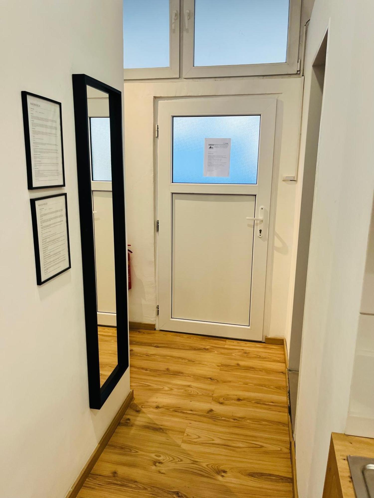 Apartment Central 10A 40Qm Wi-Fi Free Parking Calm Back House Dortmund Kültér fotó