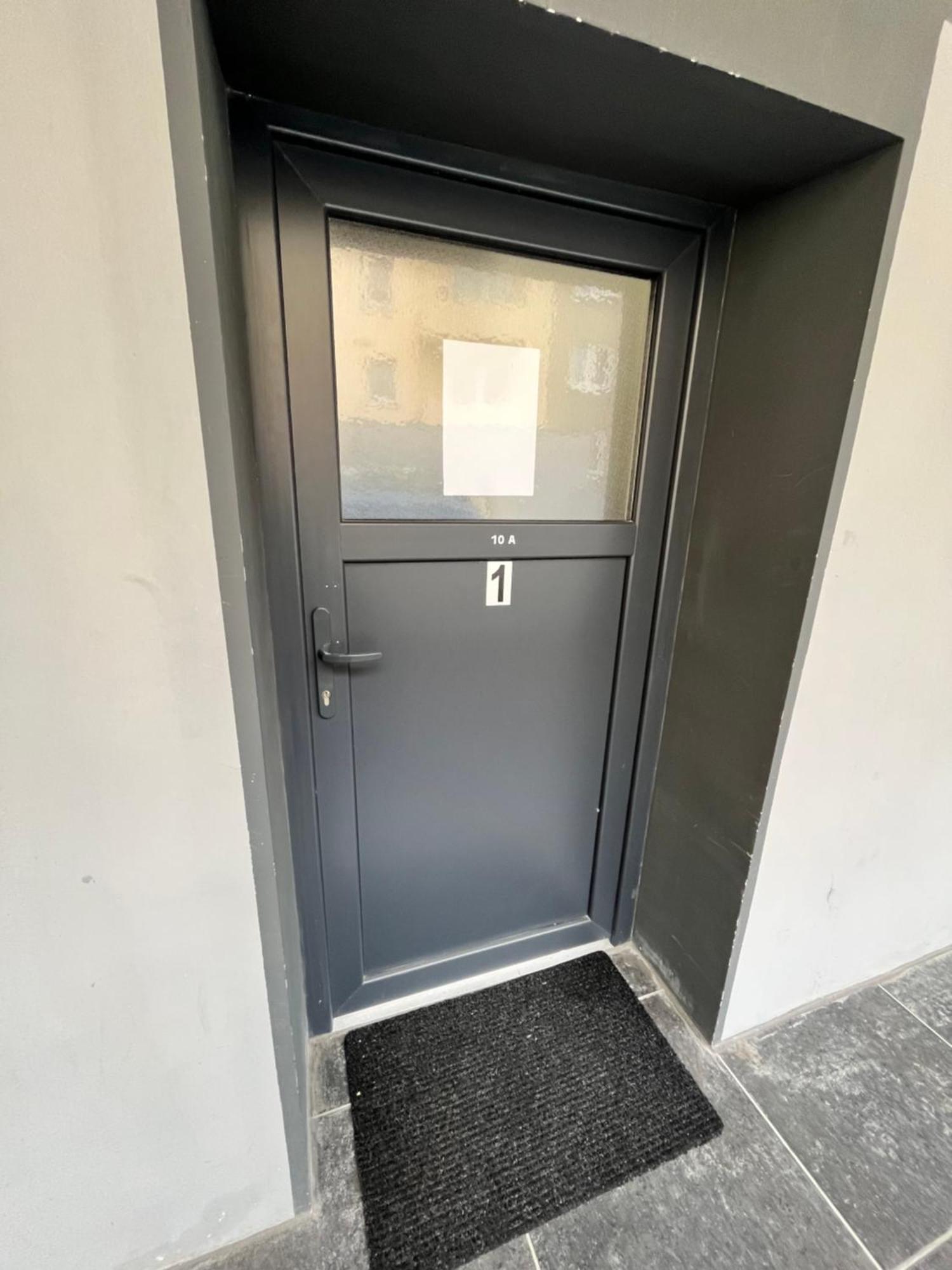 Apartment Central 10A 40Qm Wi-Fi Free Parking Calm Back House Dortmund Kültér fotó